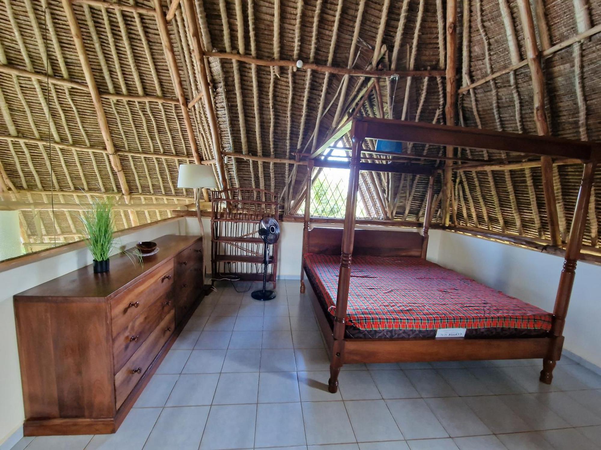 Paradiesische Villa Maisha Mazuri Mit Pool. Terrasse Und Personal Diani Beach Exterior photo