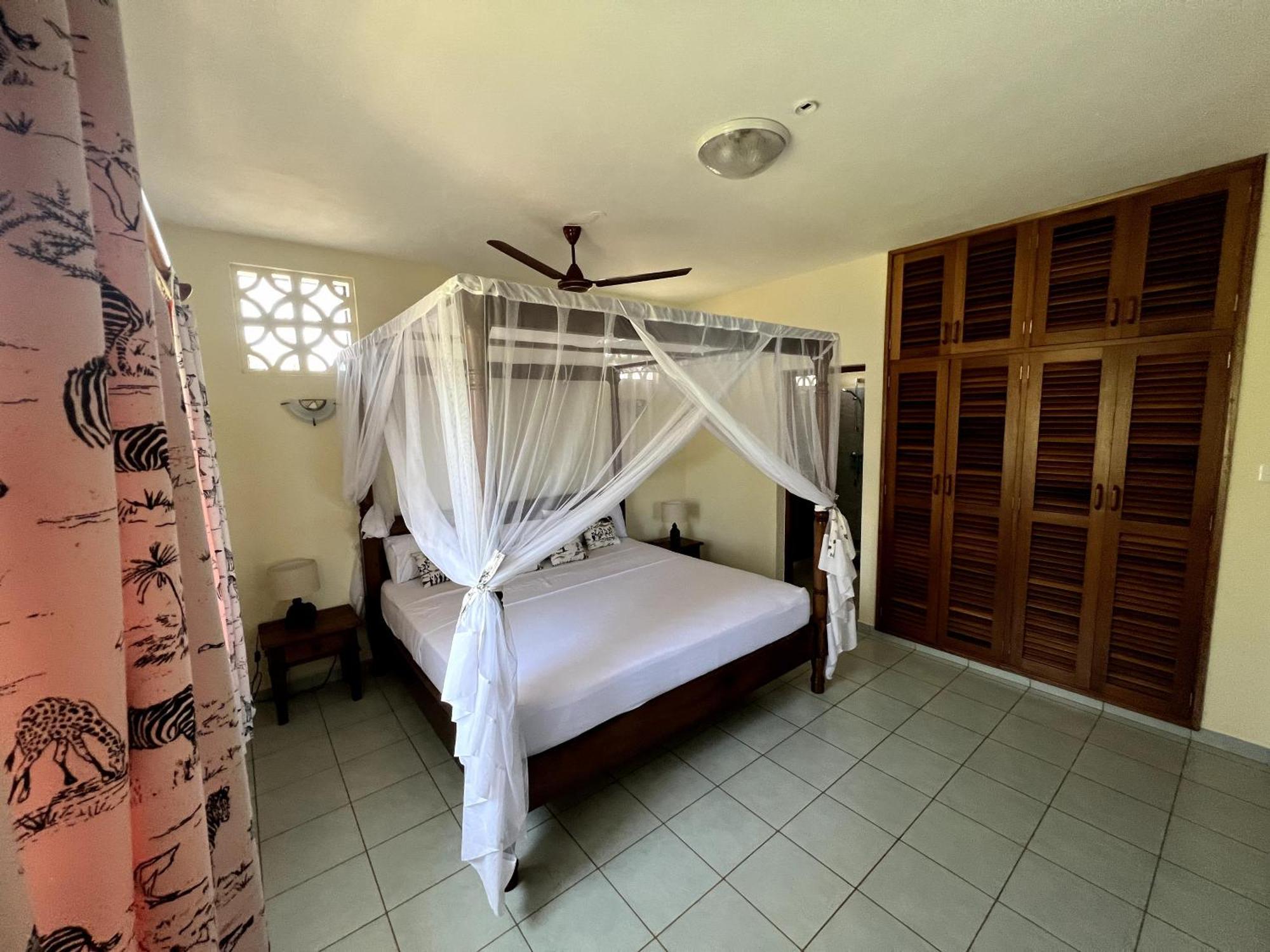 Paradiesische Villa Maisha Mazuri Mit Pool. Terrasse Und Personal Diani Beach Exterior photo